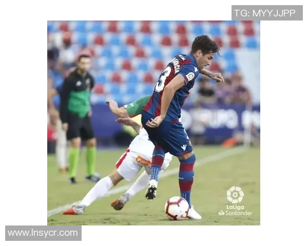 上海羽毛球队以87分领跑世界锦标赛积分榜展现强劲实力